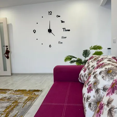 Ultracentral Style Apartment! Craiova